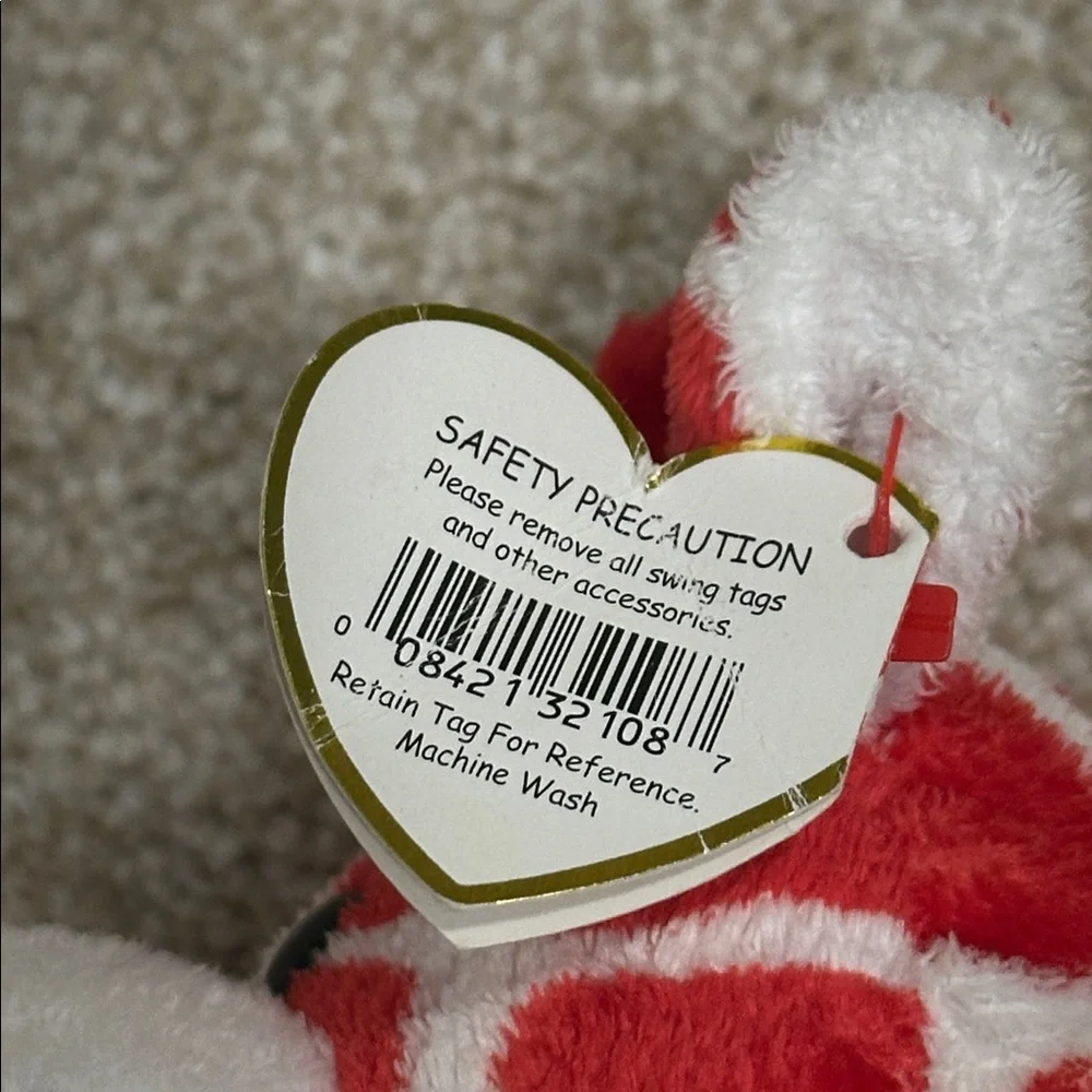 Vintage TY Pluffers Collection “Kisser” Red and White Giraffe Stuffy